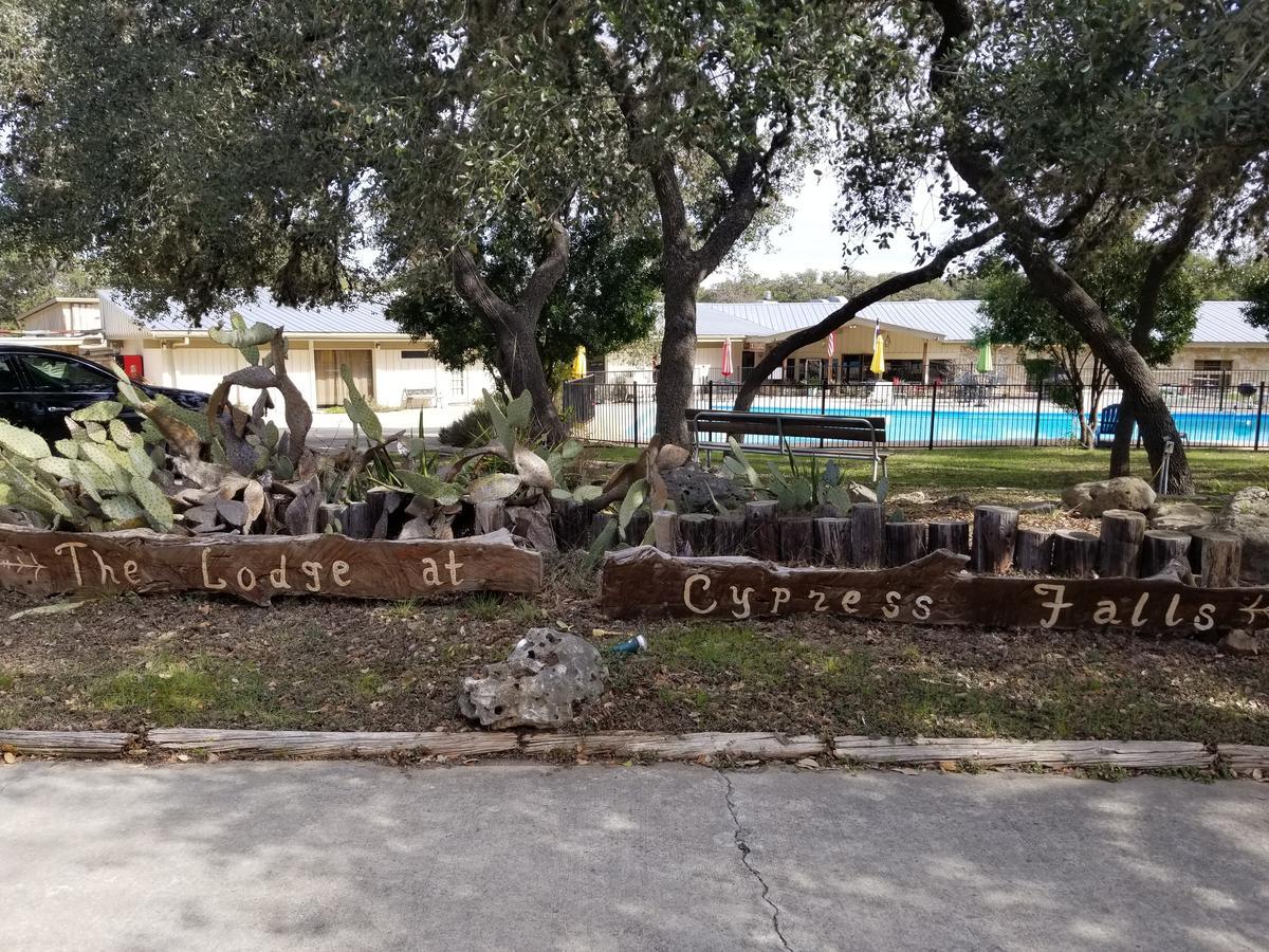 The Lodge At Cypress Falls Wimberley Buitenkant foto