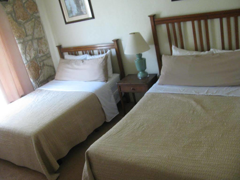 The Lodge At Cypress Falls Wimberley Buitenkant foto
