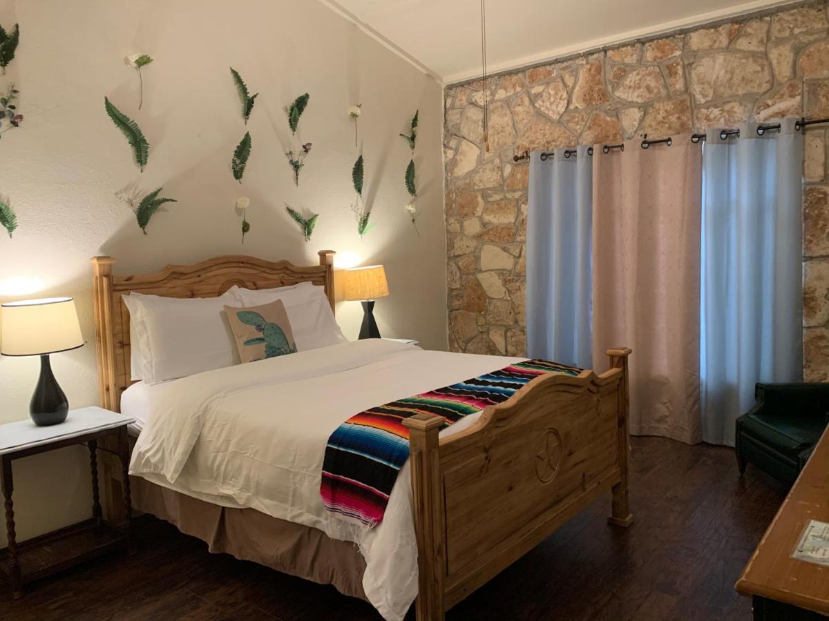 The Lodge At Cypress Falls Wimberley Buitenkant foto